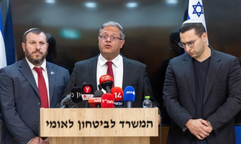 בן-גביר מקיים מסיבת עיתונאים בירושלים [צילום: יונתן זינדל/פלאש 90]