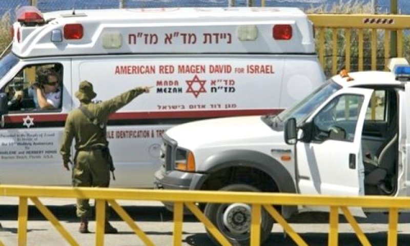 העברת שרידי הגופות לישראל [צילום: AP]