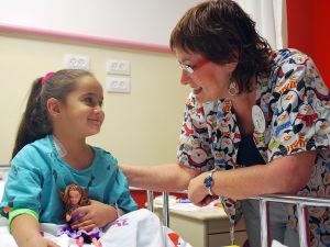 חלא עודה. עברה ניתוח השתלת כליה [צילום: באדיבות דוברות מרכז שניידר]