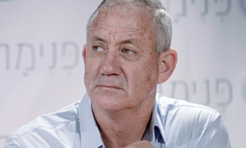 גנץ. ידבר בשעה 20:00 [צילום: תומר נויברג/פלאש 90]