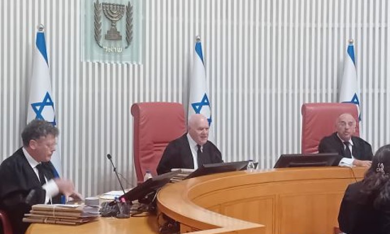 סולברג, פוגלמן ועמית בדיון היום