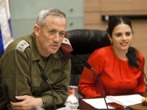 היו"ר שקד עם רא"ל גנץ [צילום: פלאש 90]