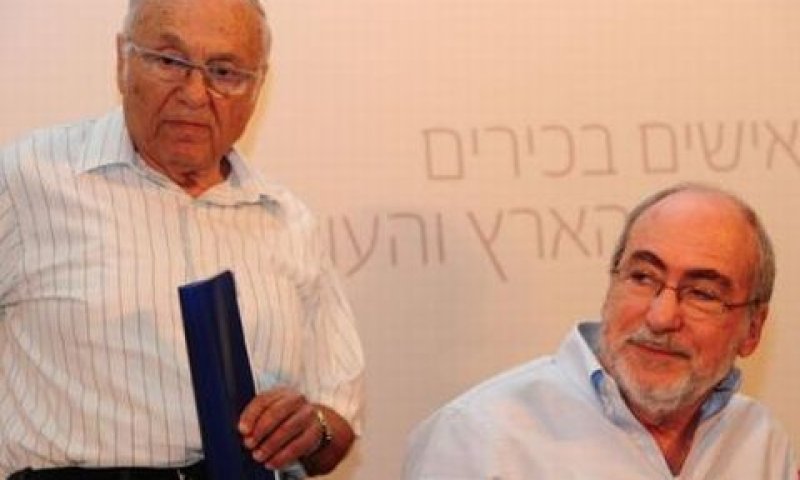 גרוניס ונאמן. תשובות עד מרס הבא [צילום: עומר מסינגר]
