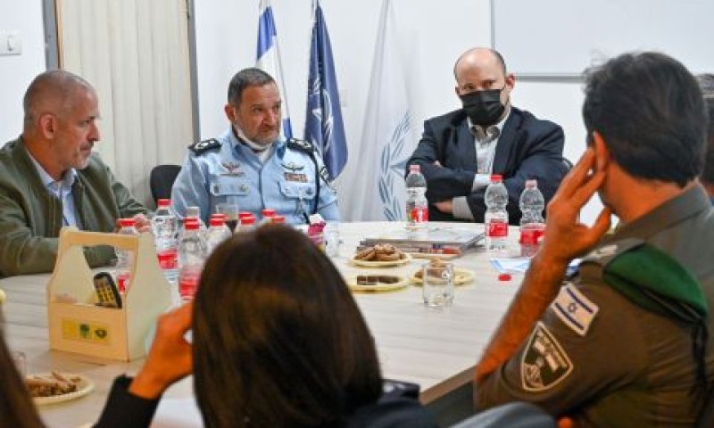 בנט המפכ"ל שבתאי וראש השב"כ בר [צילום: קובי גדעון/לע"מ]