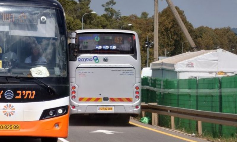 הרפורמה לא צפויה להביא למעבר מהרכב הפרטי לתחב"צ [צילום: אברהם שטרן]