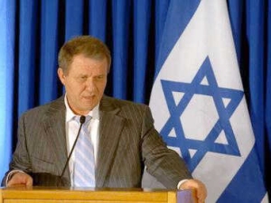 שטרית. חשש לפוליטיזציה