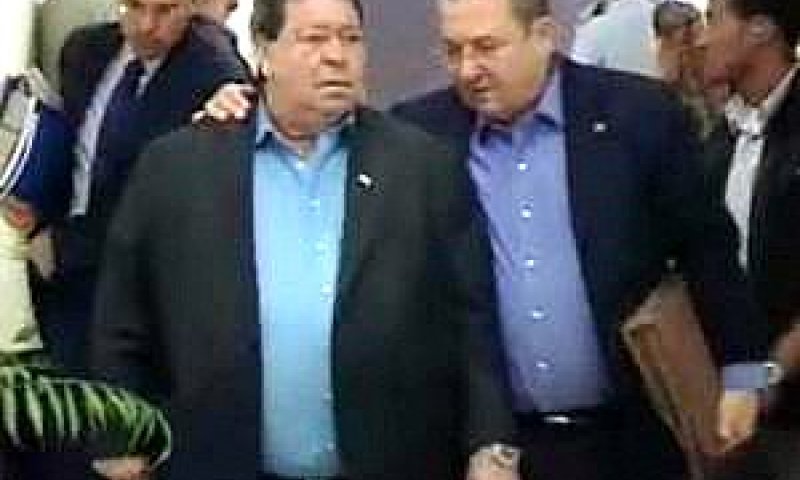 בן-אליעזר וברק. כהות חושים