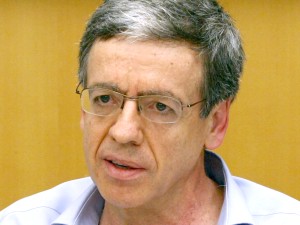 מזוז. אישר [צילום: פלאש 90]