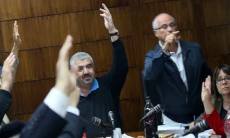 הצבעה במועצה [צילום: פלאש 90]