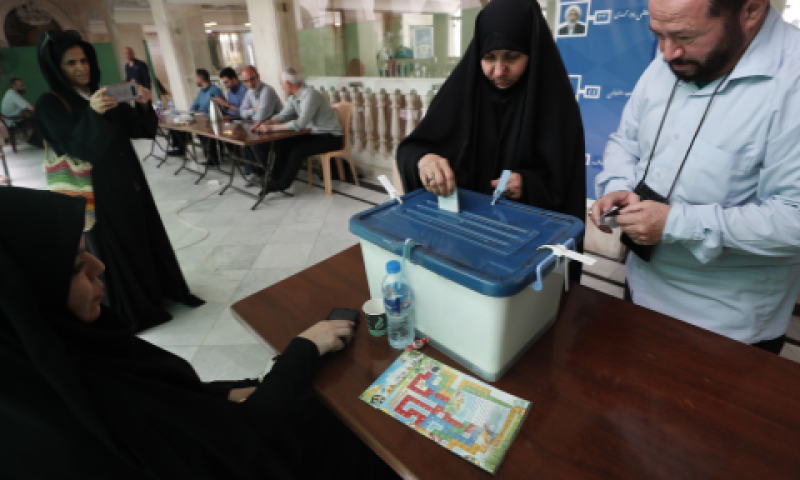 הקלפיות בבחירות באירן [צילום: עומר סנדיקי/AP]