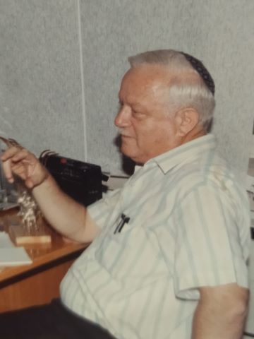 אברהם תירוש [צילום: באדיבות המשפחה]