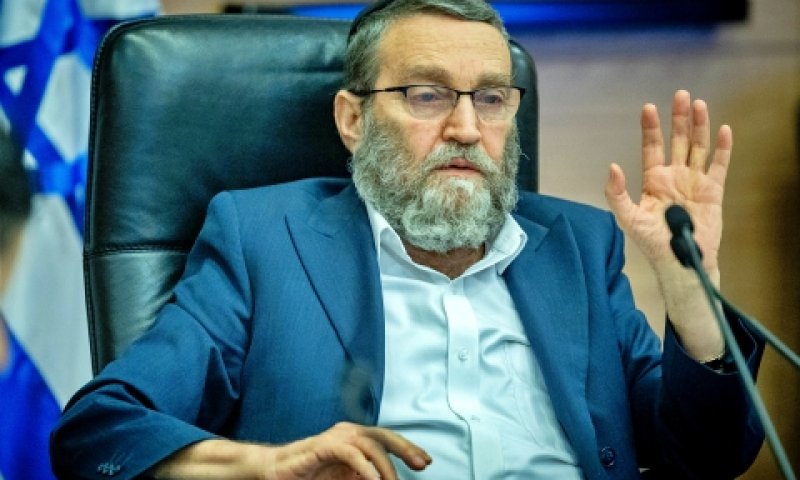 יו"ר ועדת הכספים, ח"כ משה גפני [צילום: יונתן זינדל, פלאש 90]