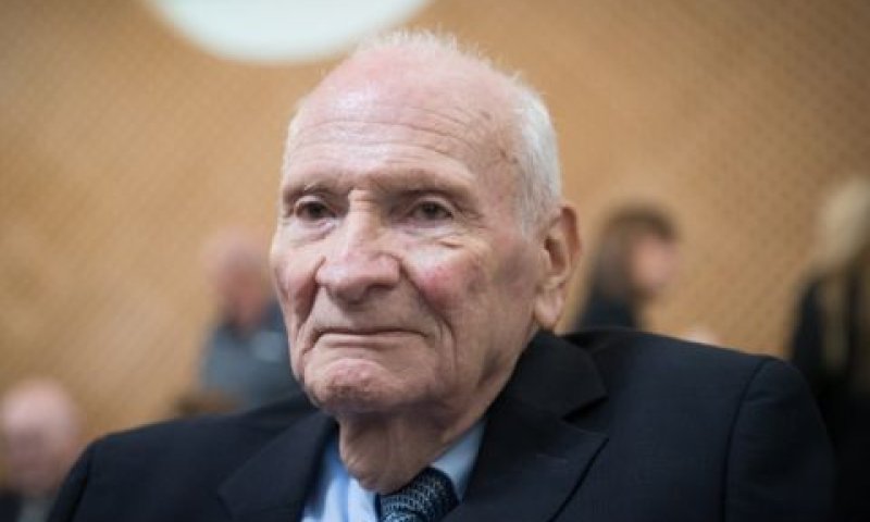 שמגר. למד במחנה המעצר [צילום: יונתן זינדל, פלאש 90]