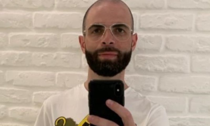 רומן ברודסקי ז"ל. נורה על ידי שוטר אוקראיני [צילום: באדיבות המשפחה]