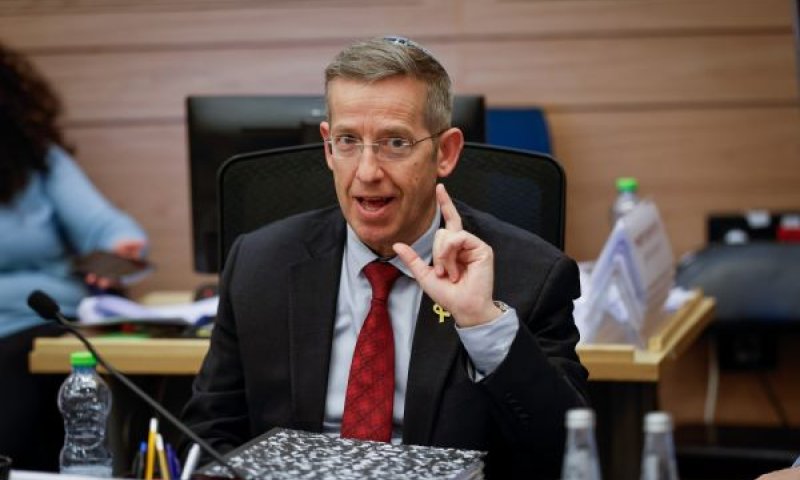 פוקס. מאשים את מיארה בהימנעות מחקירת הדלפות [צילום: נועם מושקוביץ/דוברות הכנסת]