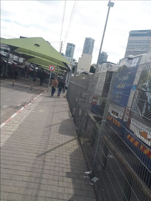 [צילום: מפקחי היחידה למניעת זיהום אוויר מתחבורה]