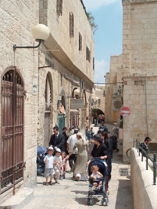 סיורים בין הסמטאות