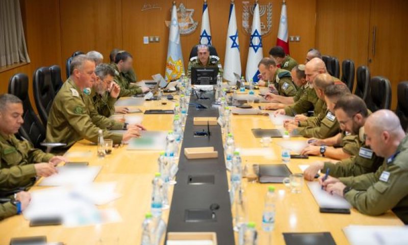 זמיר. המחסור בתקציב פוגע במוכנות [צילום: דובר צה"ל]