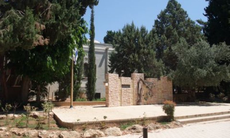 בנימינה. התושבים נקראים להיבדק