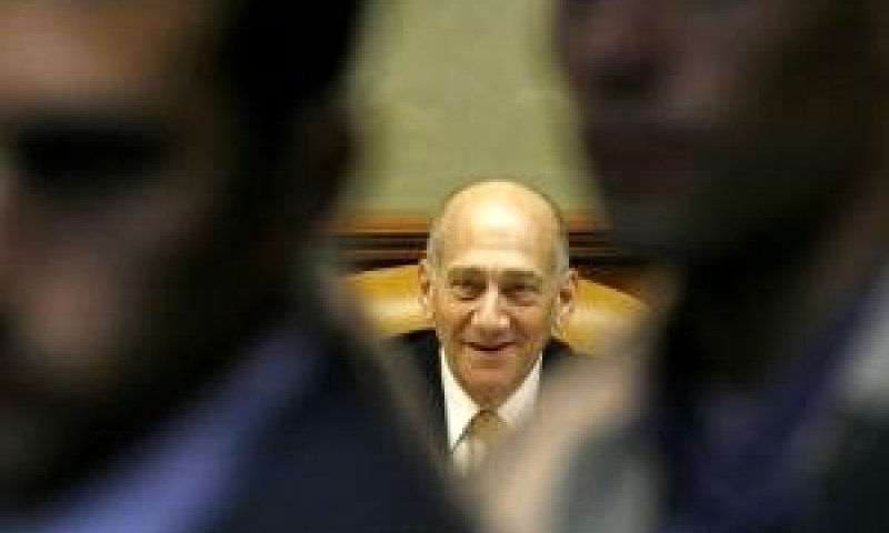 אולמרט בישיבת הממשלה [פלאש 90]