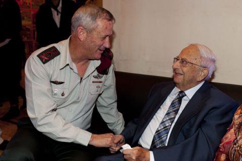 יצחק נבון ובני גנץ [צילום: דוד וקנין]