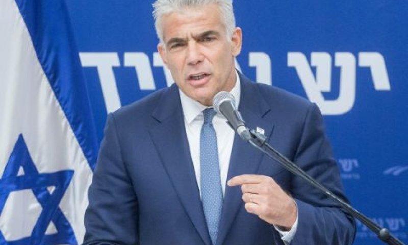 לפיד. קרבות בנגמ"ש [צילום: מרים אלסטר/פלאש 90]
