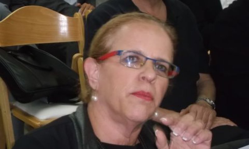 גרסטל. "לרסן את הגוף החזק ביותר"