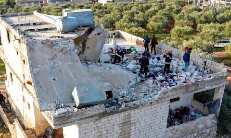 בית המסתור שבו פוצץ עצמו מנהיג דאעש [צילום: חיאת אל סייד, AP]