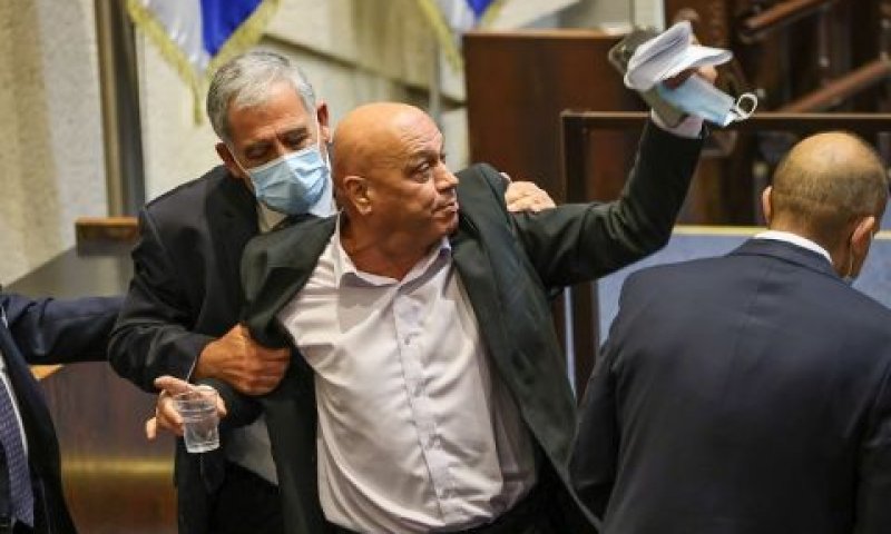 השר עיסאווי פריג' נסער [צילום: נועם מושקוביץ/דוברות הכנסת]