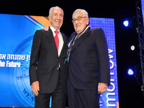 ''על תרומתו הייחודית להשכנת שלום במזרח התיכון'' [צילום: חן גלילי]