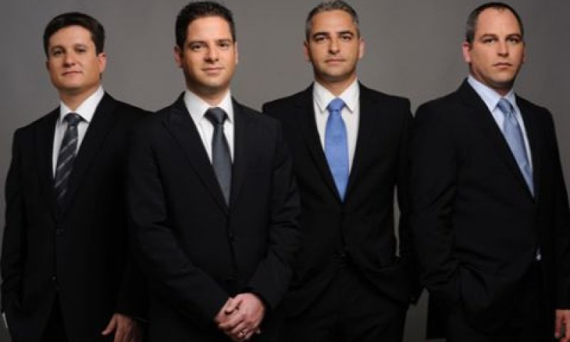 מימין לשמאל: אייל פרידמן, מנור גינדי, כפיר גינדי ואורי לוי [צילום: יח"צ]