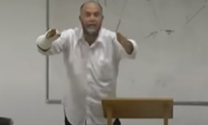 הרב נאמבורג. הצגת העמדות החרדיות [צילום: מתוך יוטיוב]