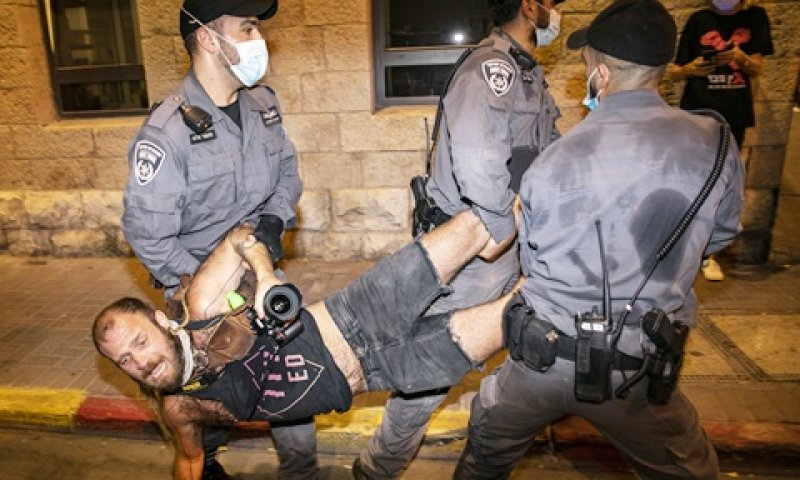 אורך רוח רב [צילום: אוליביה פיטוסי, פלאש 90]