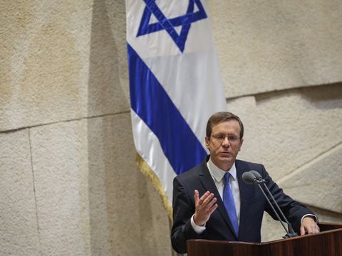 הרצוג. ראש הממשלה שותק [צילום: מרים אלסטר/פלאש 90]