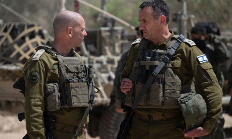 הרצי הלוי וירון פינקלמן. אנשים שנרצחו שאלו איפה צה"ל [צילום: דובר צה''ל]