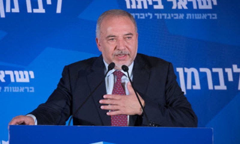 ליברמן. לא עונה לספינים [צילום: יונתן זינדל/פלאש 90]