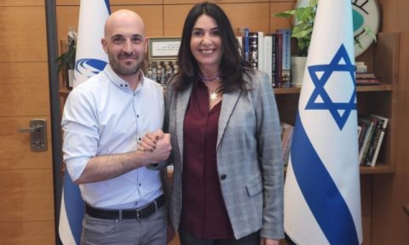 השרה רגב ושי קדם [צילום: משרד התחבורה]