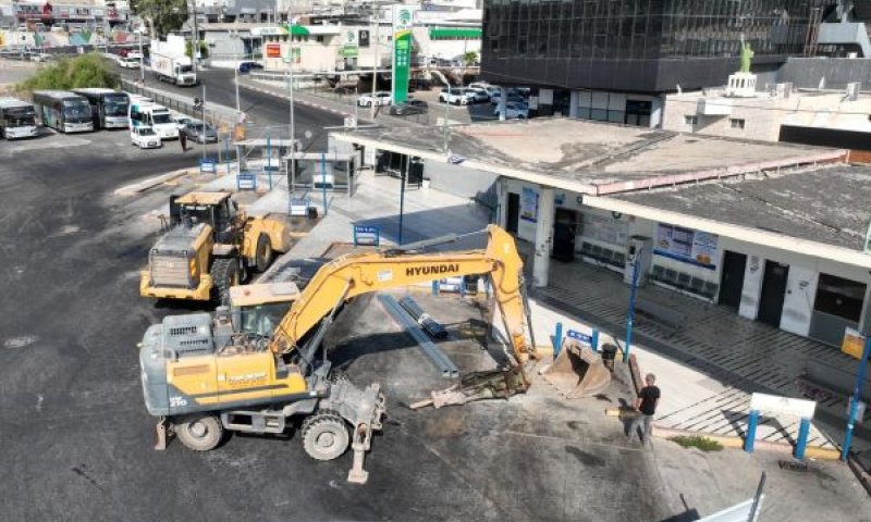 הכנה לעידן האוטובוסים החשמליים [צילום: יובל גסר]
