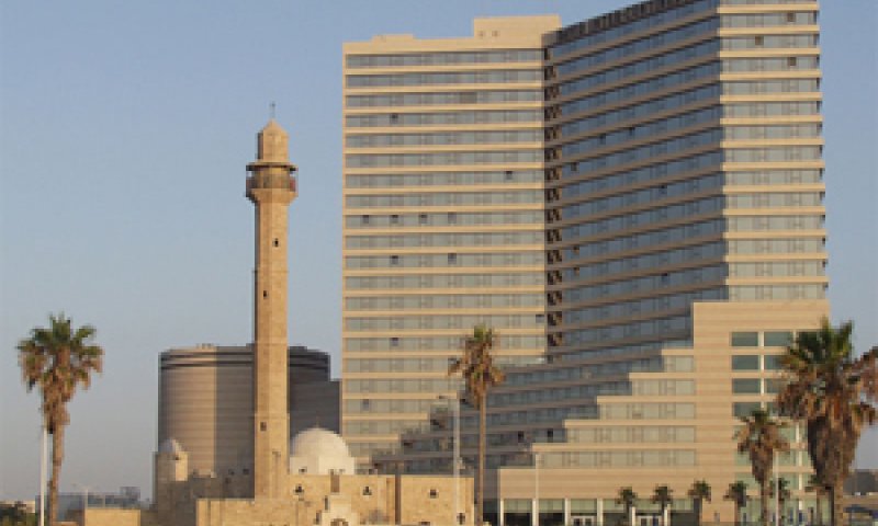 מלון מצליח ועובדים ללא ועד