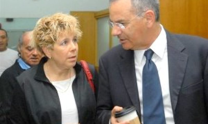 גליה סלבצקי עם עו"ד דוד יפתח [צילום: יוסי זליגר]