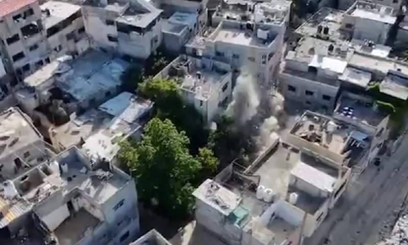 פיצוץ מעבדת המטענים בטולכרם [צילום: דובר צה"ל]