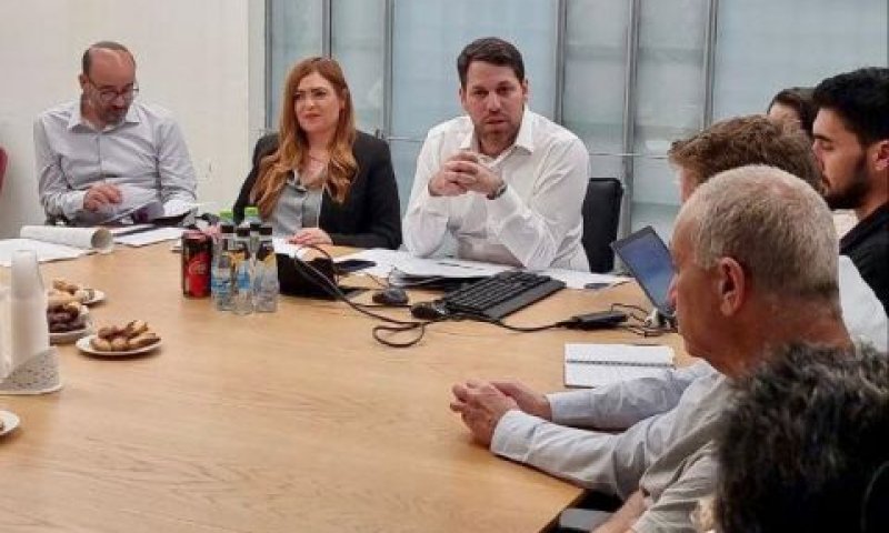 בן-זקן ןמשש. שת"פ לחיקוי [צילום: משרד התחבורה]