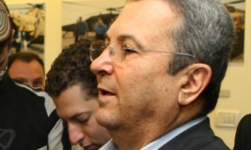 משגר עקיצות באמצעות מקורביו. ברק [צילום: פלאש 90]