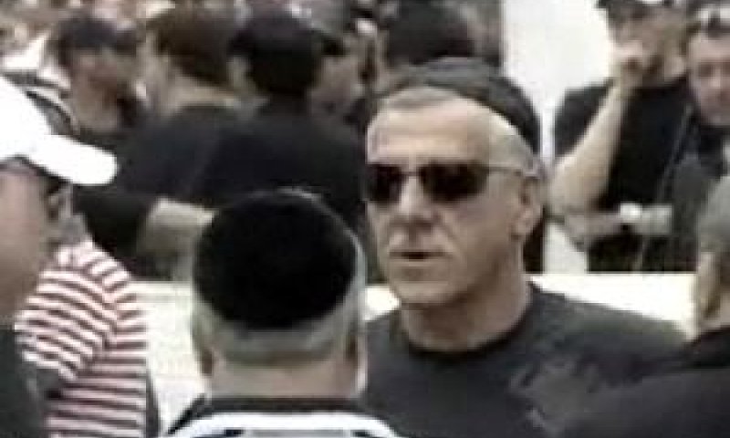 אלפרון. ליד המינימרקט [צילום: חדשות 2]