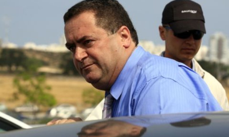 כ"ץ. דילוג על נוסעי התחבורה הציבורית [צילום: פלאש 90]