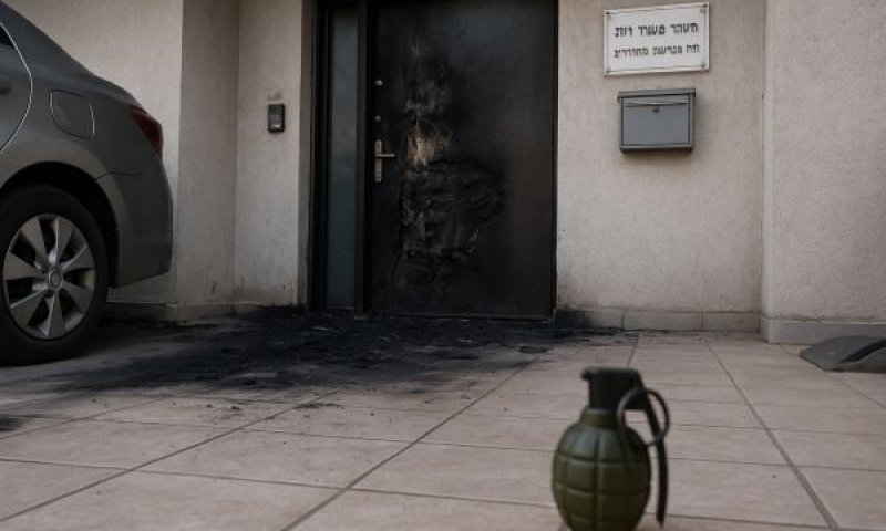 סכסוך משפטי על חלוקת ירושה [עיבוד AI]