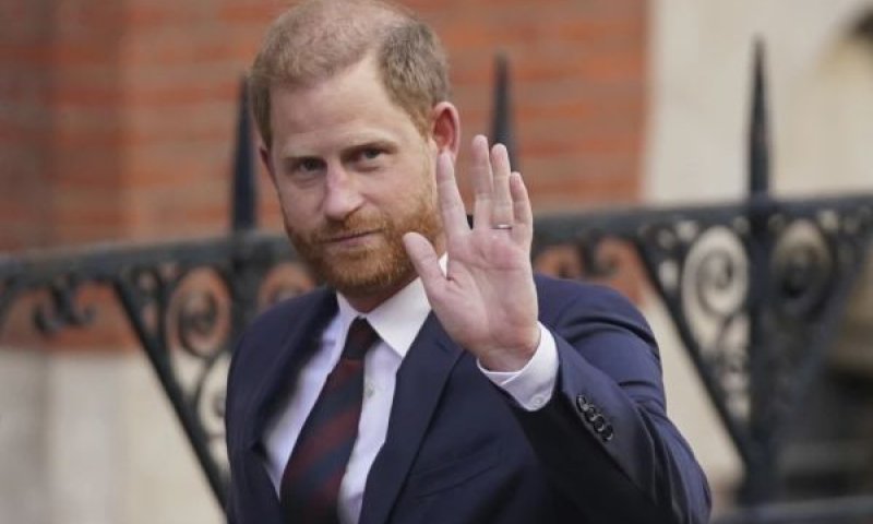 הנסיך הארי: "הלסת שלי נשמטה" [צילום: AP/אלברטו פזאלי]