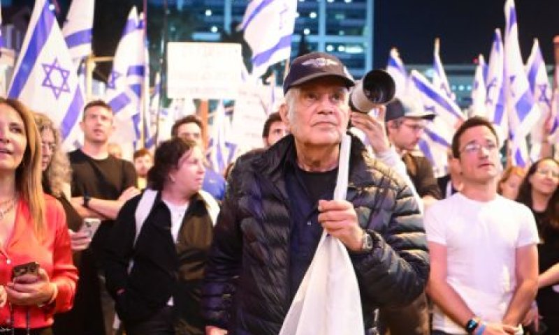 הפגנה נגד הרפורמה בת"א [צילום: אבשלום ששוני/פלאש 90]