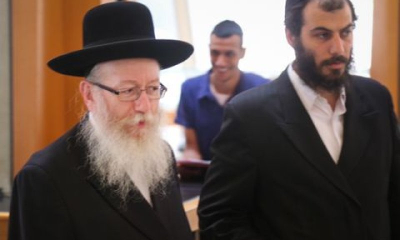 השר ליצמן בתל השומר [צילום: פלאש 90]