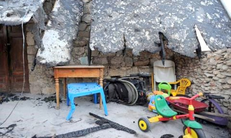 בית מגורים שנשרף בעין הוד [צילום: פלאש 90]
